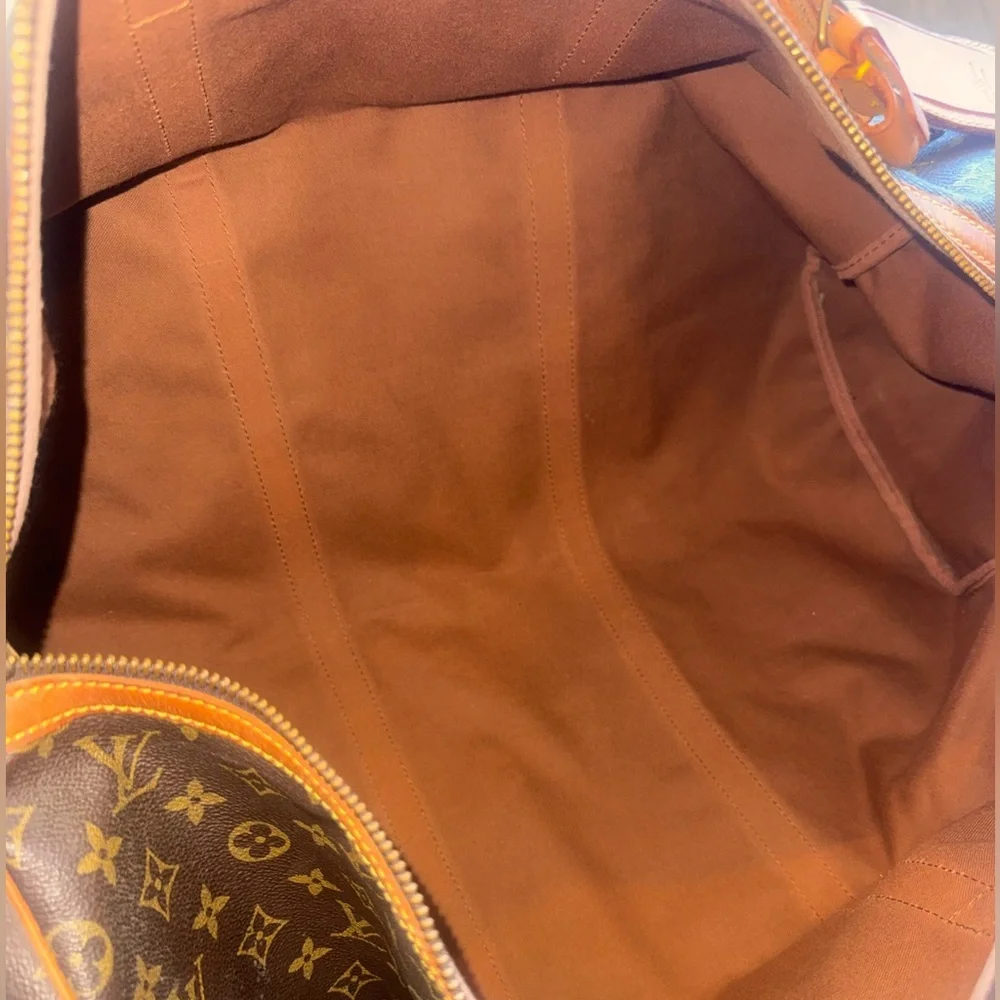 Louis Vuitton Monogram Keepall 55 travel bag